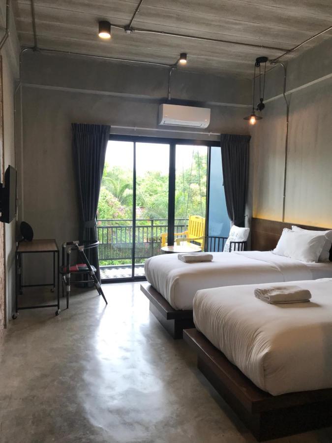 Mosstel Hotel Phitsanulok Exterior photo