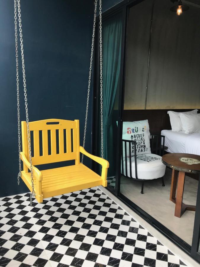 Mosstel Hotel Phitsanulok Exterior photo