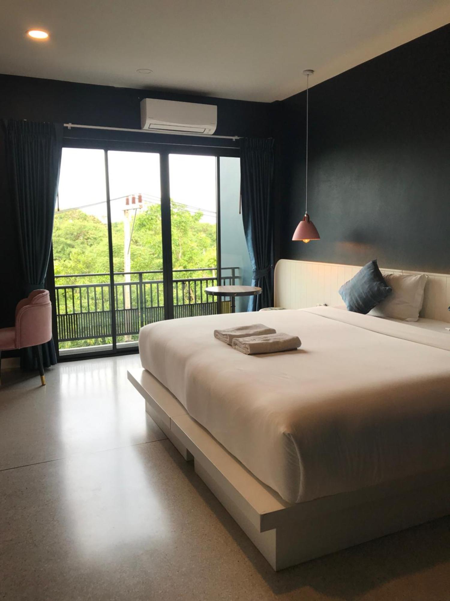 Mosstel Hotel Phitsanulok Exterior photo