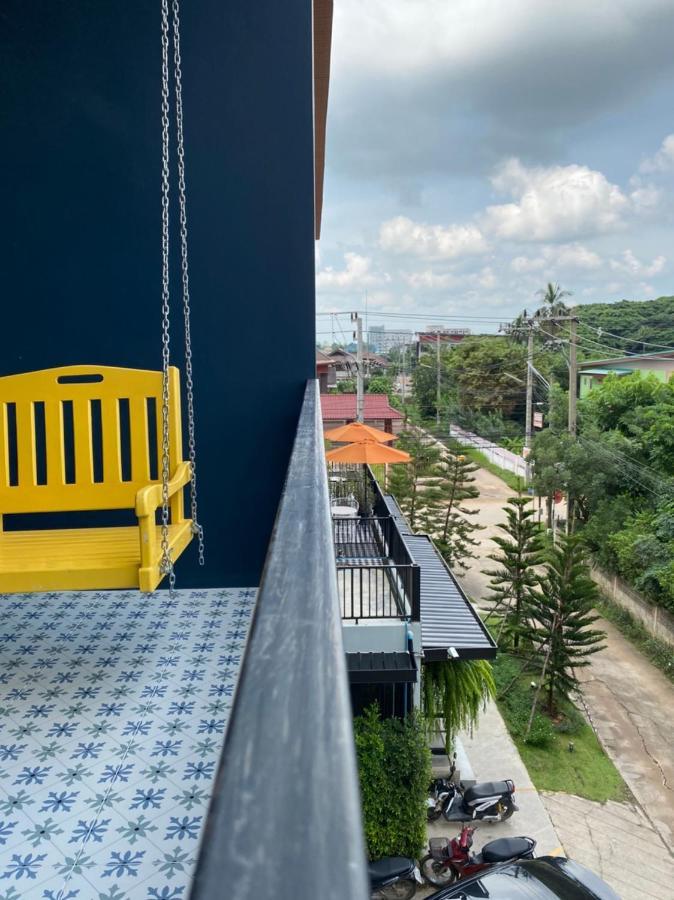 Mosstel Hotel Phitsanulok Exterior photo