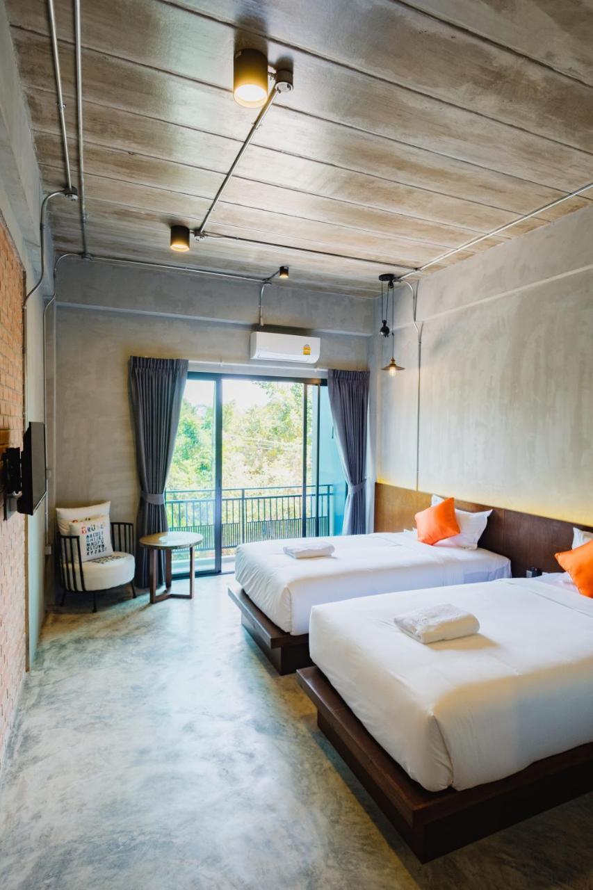 Mosstel Hotel Phitsanulok Exterior photo